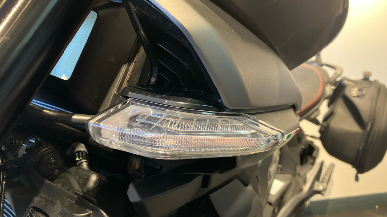 Ducati X Diavel V4 Burning Red (25MY)